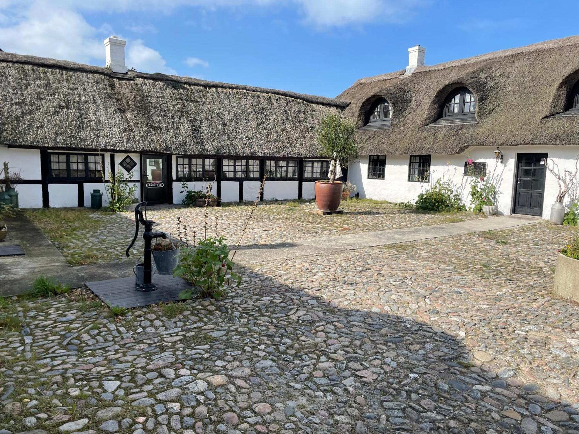 Hotel Strandgaarden Vestero Havn Bagian luar foto