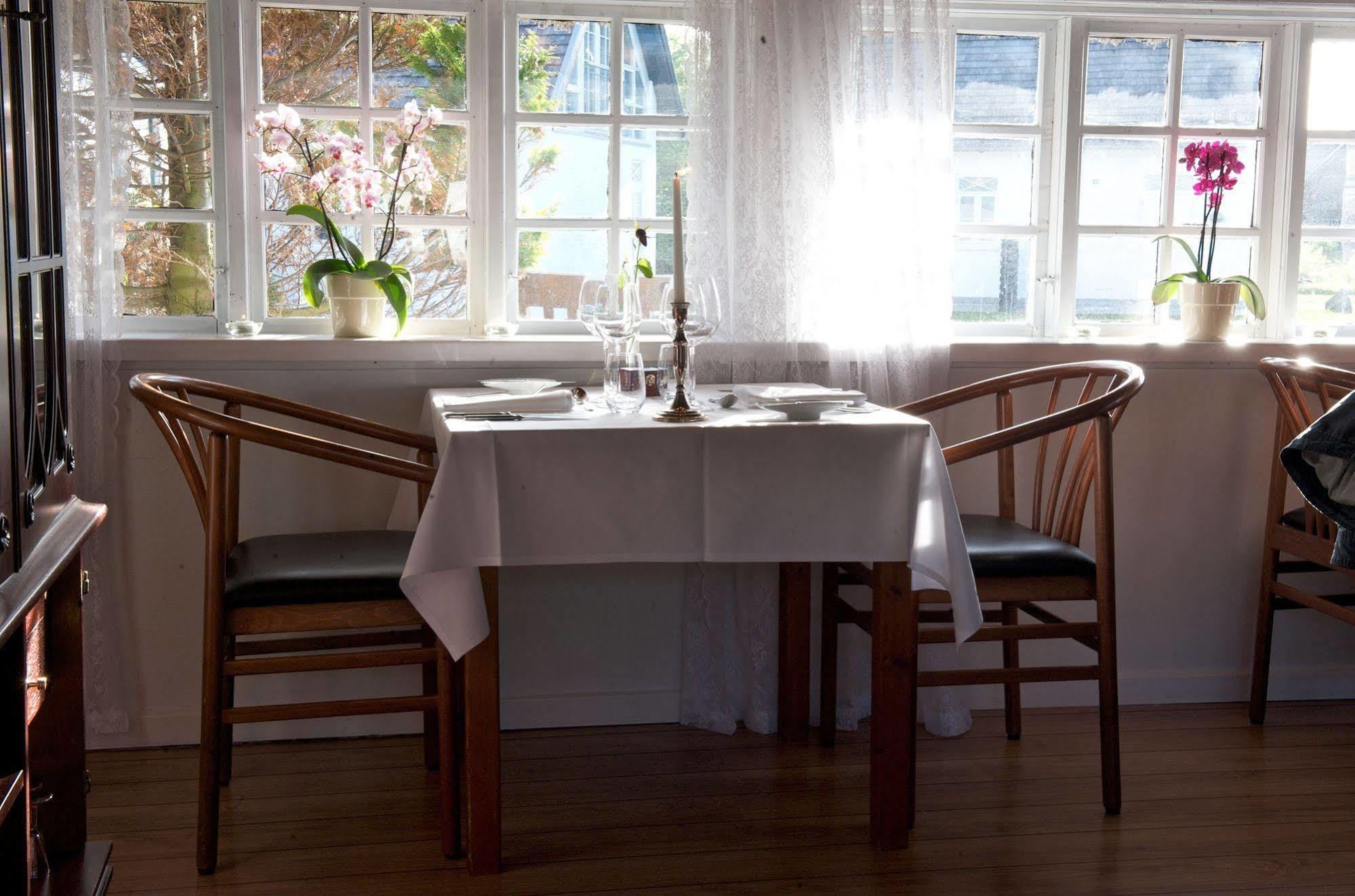 Hotel Strandgaarden Vestero Havn Bagian luar foto