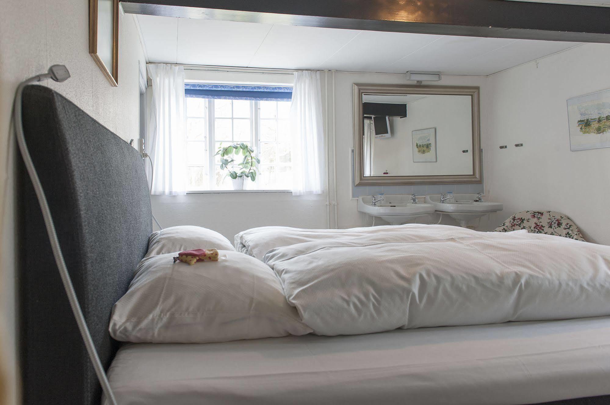 Hotel Strandgaarden Vestero Havn Bagian luar foto